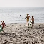 Rbr 327 -- Beach Resort Kamperland